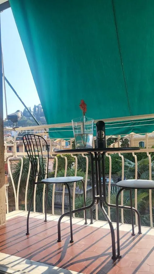 Climax Fil Rouge Apartment Rapallo 0*,