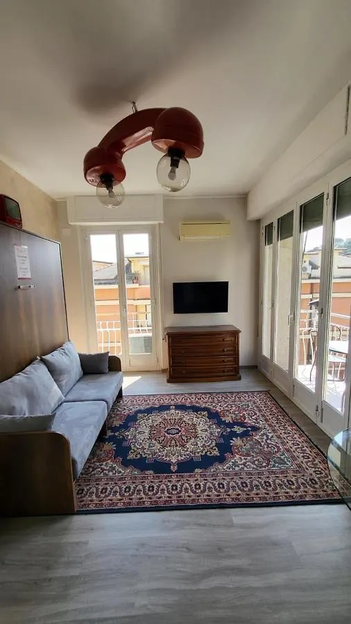 Climax Fil Rouge Apartment Rapallo Italy